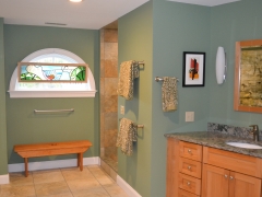 Elegant larger master bath