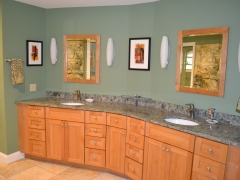 Elegant larger master bath
