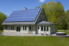 Solar Meets Clean Lines